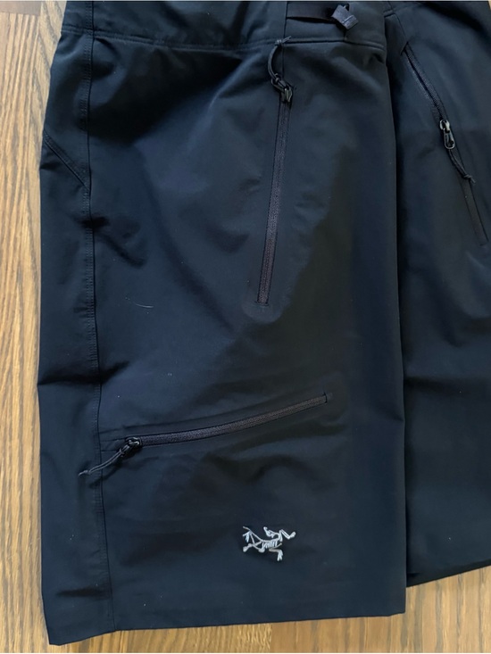Arc'teryx Pants - NWT Arc'teryx Women's 9" Gamma Shorts